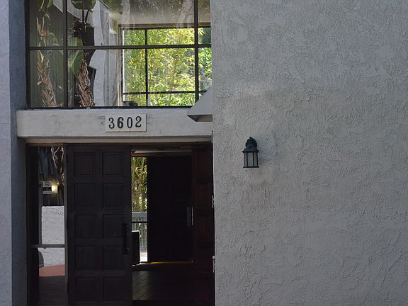 4th image of 3602 W Estates Ln Unit 203