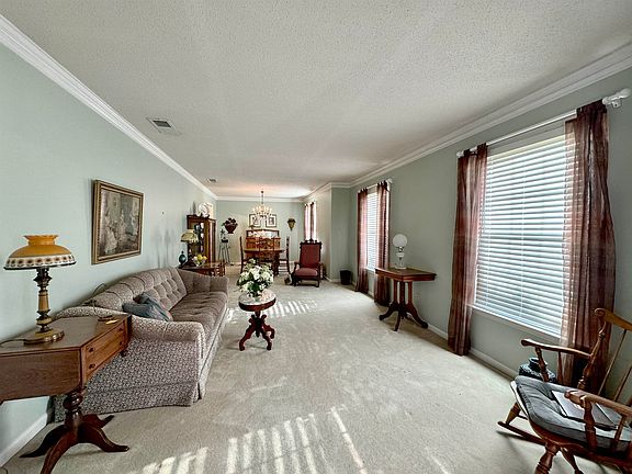 3rd image of 2209 Finley Dr