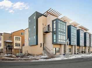 6906 W Alaska Dr, Lakewood, CO 80226