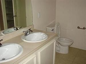 2nd image of 4624 Larkspur St #B