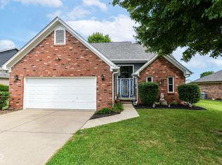 662 Leah Way, Greenwood, IN