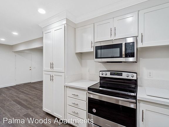 2nd image of 2520 W La Palma Ave APT 105