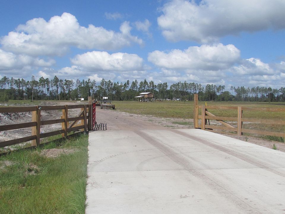 1st image of 19050 County Road 121