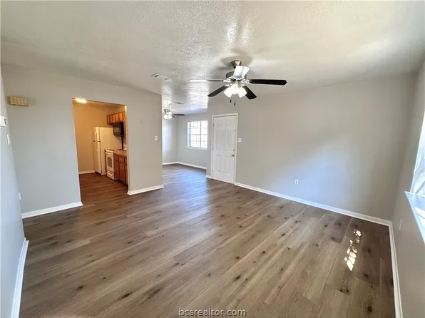 704 Navarro Dr #A, College Station, TX 77845