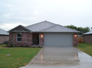 3013 N Hickory St, Sherman, TX 75092