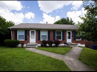 1246 Alexandria Dr #B, Lexington, KY 40504