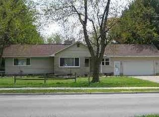 509 Walnut Ln, Pioneer, OH 43554