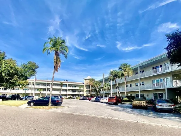 2071 Australia Way W APT 35, Clearwater, FL 33763
