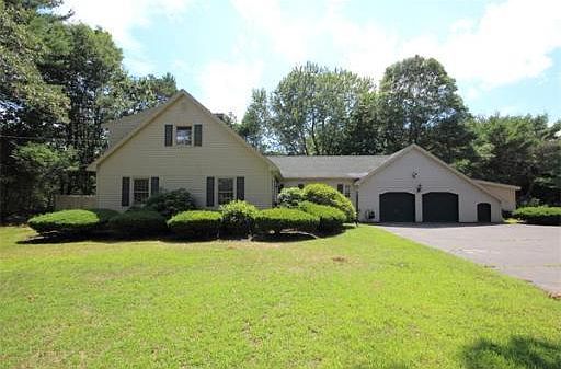 1st image of 163 Blue Hill Dr
