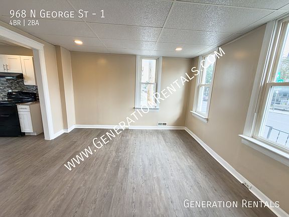 5th image of 968 N George St #1