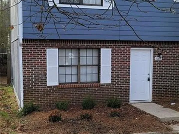 2085 Lenoa Ln, Mableton, GA 30106