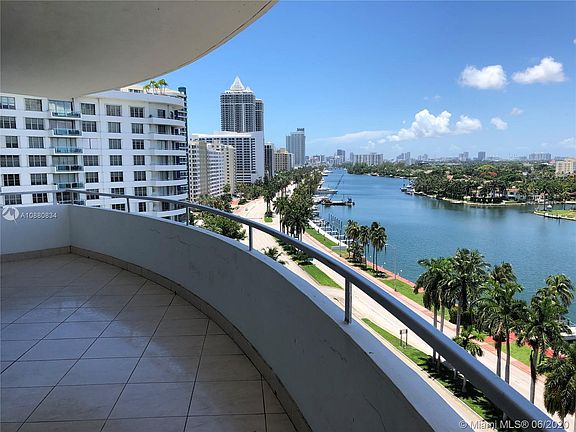 4th image of 5161 Collins Ave APT 1405