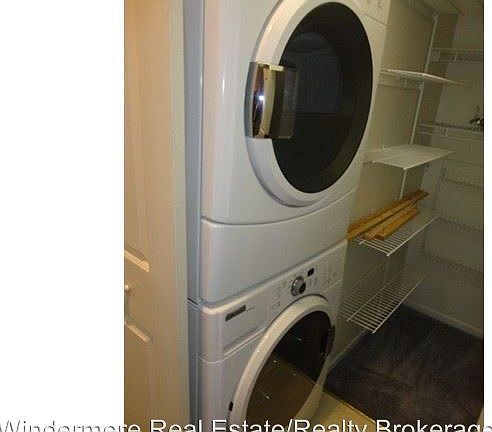 5th image of 3041 Kromer Ave APT B