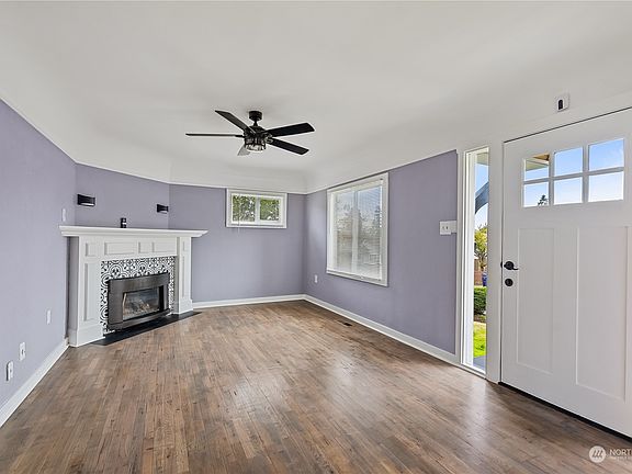 4th image of 4016 E I Street