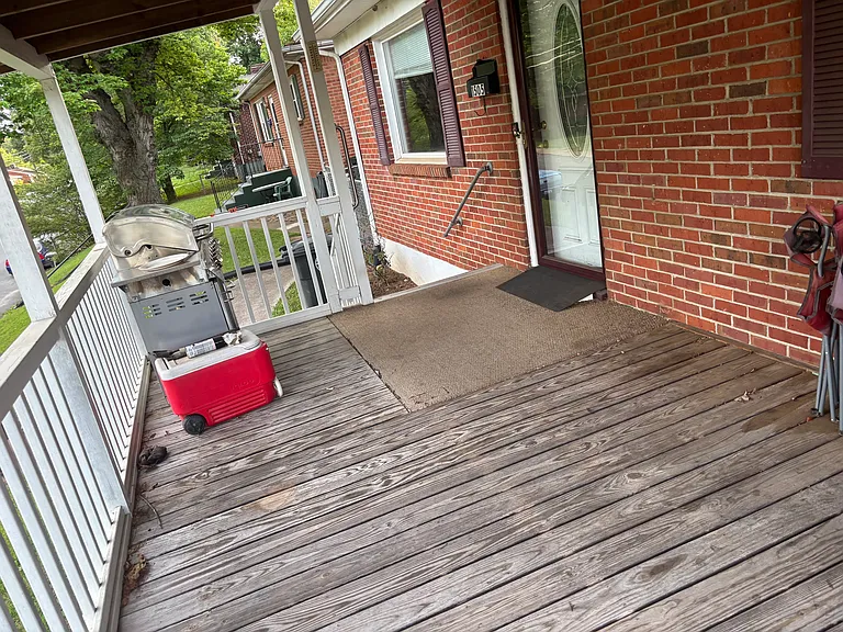 1505 Augusta St — Photo 22
