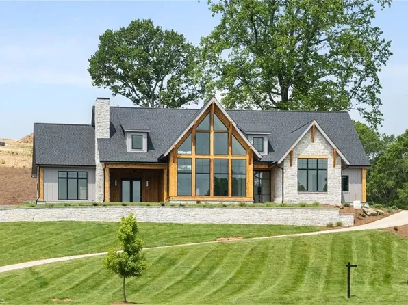 547 Brookberry Farm Cir, Winston Salem, NC 27106