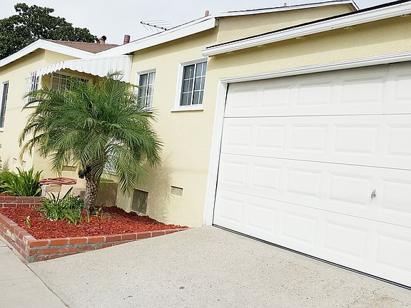 3rd image of 9642 McNerney Ave