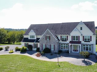 911 Gove Rd, Nazareth, PA 18064