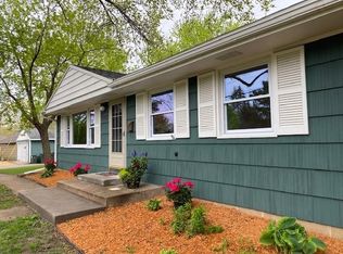 2000 90th St W, Bloomington, MN 55431