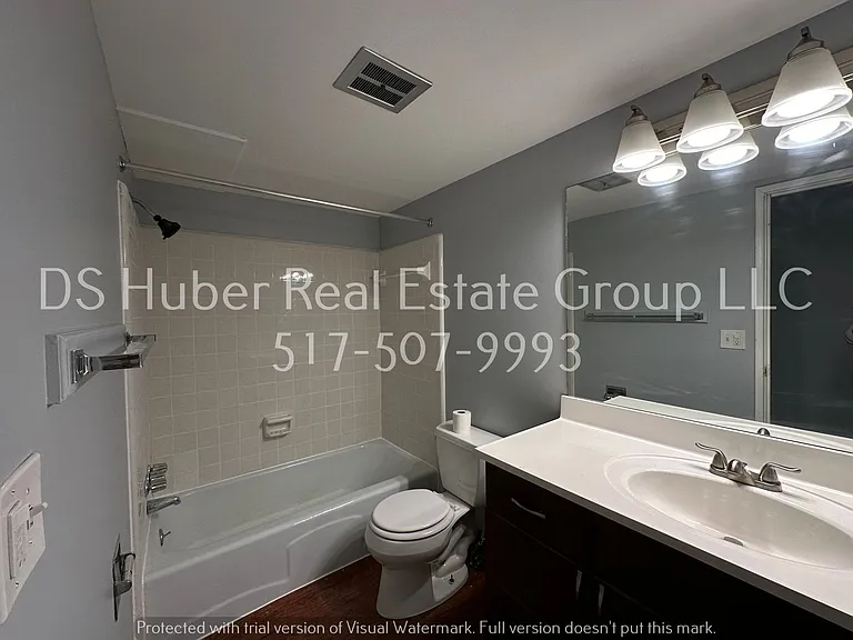 1418 Vine St #6 — Photo 4