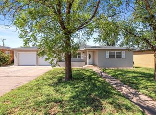 117 Linda Ln, Levelland, TX 79336