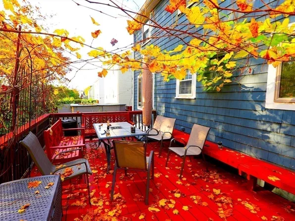 67 Highland Ter, Needham, MA 02494