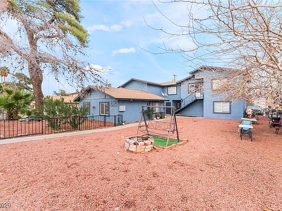 4th image of 828 Sagman St