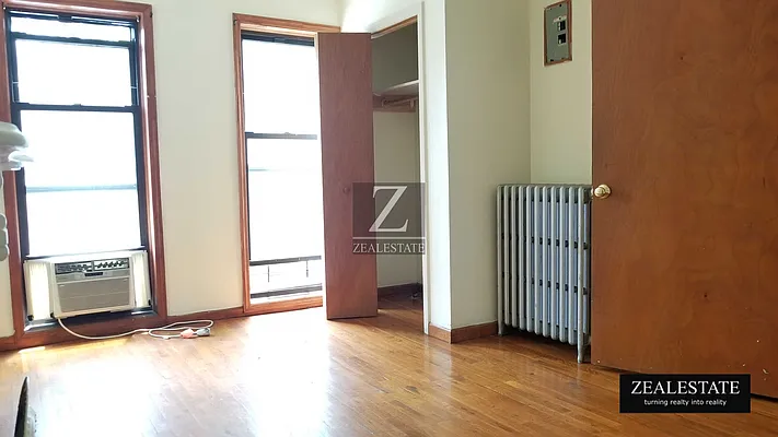 Rented by ZealEstate Group Inc | media 5