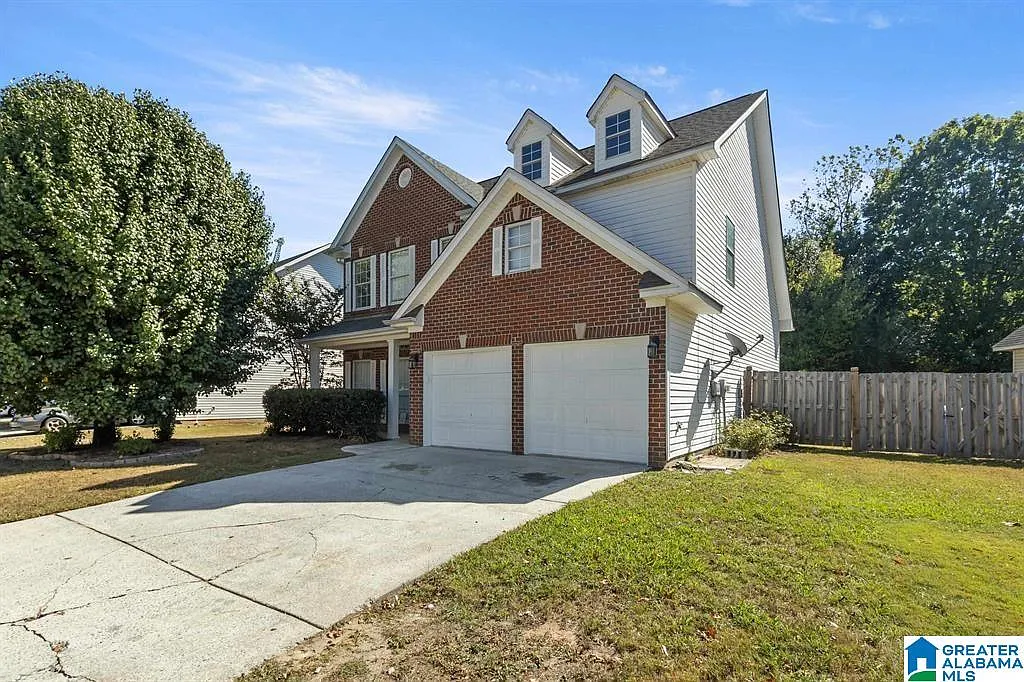 Building Photo - 2148 Forest Lakes Ln