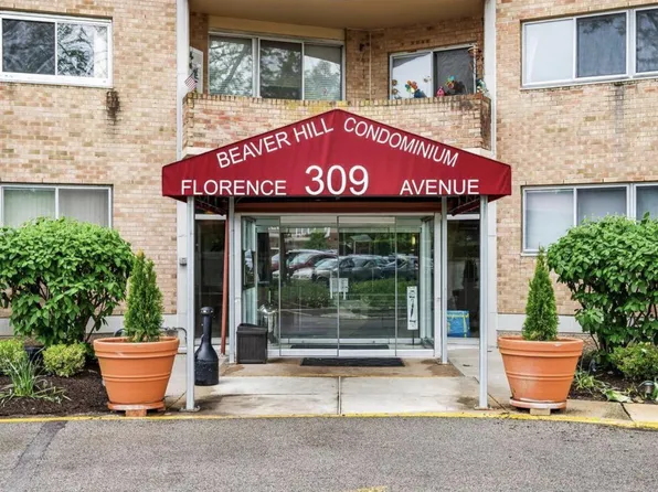 309 Florence Ave #112, Jenkintown, PA 19046