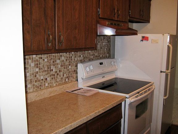 3rd image of 222 Madison St Unit 209