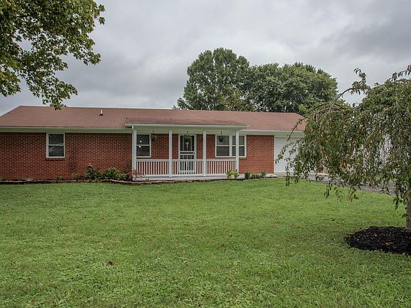 2nd image of 731 Birchbrook Dr
