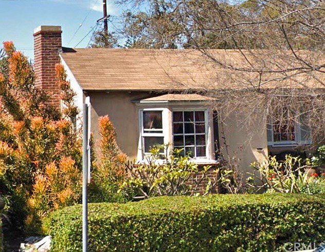 1st image of 2631 Daisy Ave
