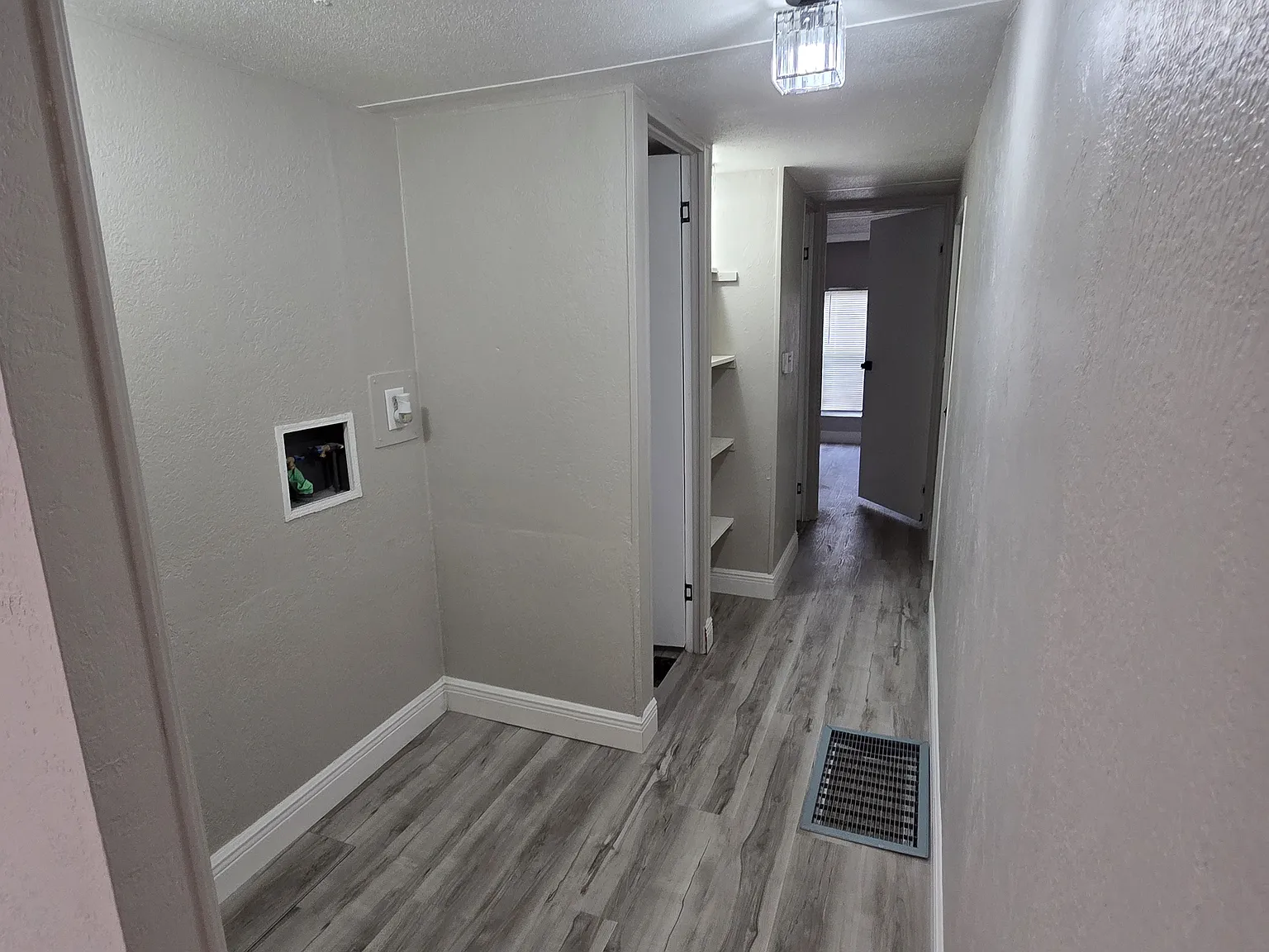 2 bed, 540 sqft, $1,350 — Photo 4