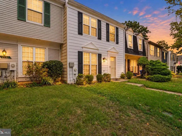 2279 Prince Of Wales Ct, Bowie, MD 20716