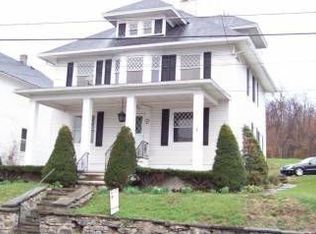 124 E State St, Larksville, PA 18704