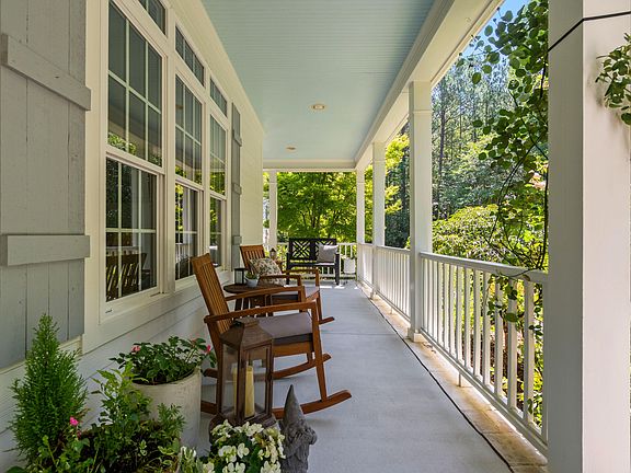 3rd image of 242 Henrys Ridge Rd
