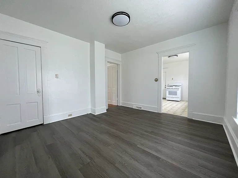 142 S Brooklyn Ave #1 — Photo 9
