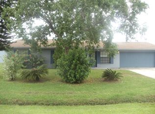 972 Falconer St NW, Palm Bay, FL 32907
