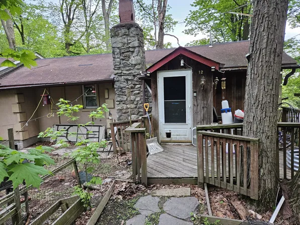 12 Utopian Trl, Monroe, NY 10950