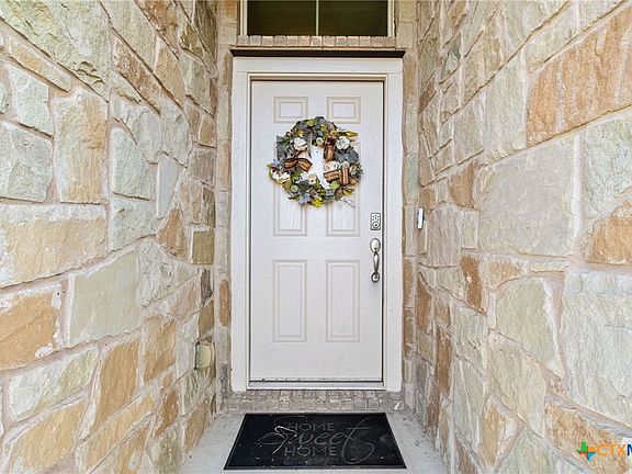 4th image of 300 Danielle Dr