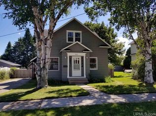 643 Arbutus Ave, Manistique, MI 49854