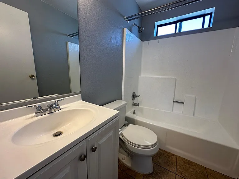 109 S Sierra Madre Blvd — Photo 17