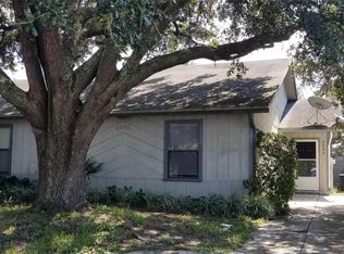 8950 Ivey Rd, Jacksonville, FL 32216