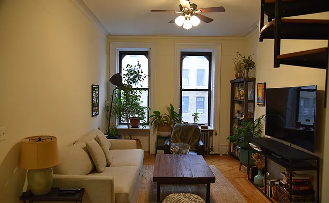 Rented by Kain Realty | media 8