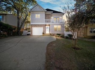 3711 E Stratford Rd, Virginia Beach, VA 23455