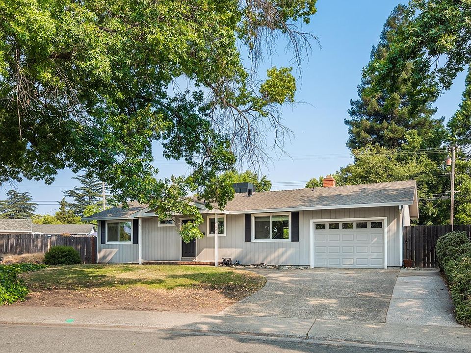 1st image of 303 Margaret Way
