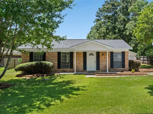 4680 Clarendon Dr, Mobile, AL 36619