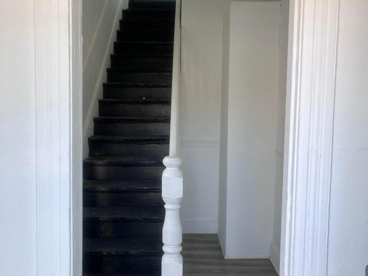 413 Constitution Ave — Photo 2