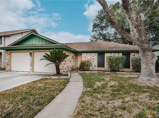 212 Pecos Dr, Victoria, TX 77904